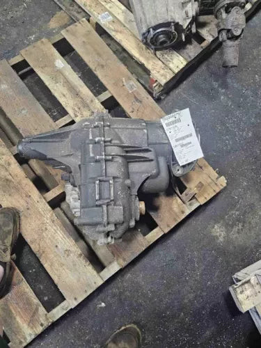 2007-2013 Chevy Silverado 1500 Tahoe Pickup Transfer Case Electric Shift Opt NQH used OEM transfer case