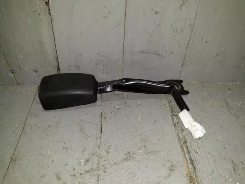 2015-2017 Toyota Camry Front Left Driver Seat Belt Buckle Black OEM used OEM seat belt assembly