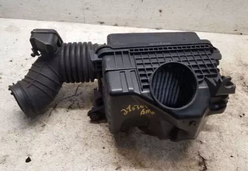 2017-2020 Hyundai Elantra Air Intake Box Cleaner Sedan, 2.0L OEM used OEM air cleaner assembly
