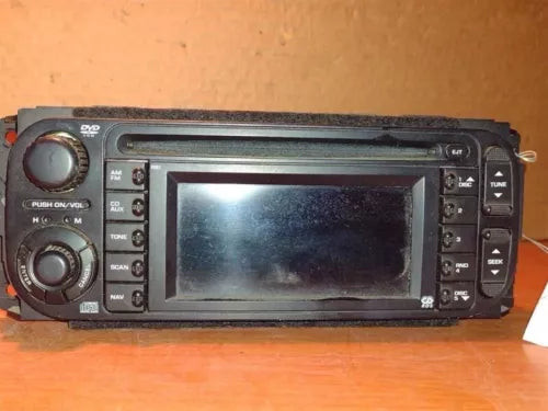 2004-2007 Jeep Grand Cherokee AM FM CD Radio Receiver W/navigation OEM used OEM radio receiver
