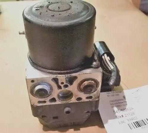 2006-2008 Toyota RAV4 ABS Anti Lock Brake Actuator and Pump Assembly 4x2 OEM used OEM ABS pump and module