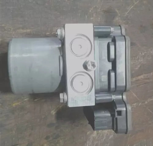 2020 2022 Toyota Corolla ABS Anti Lock Brake Pump Assembly Sedan, 1.8L (2ZRFAE) used OEM ABS pump and module