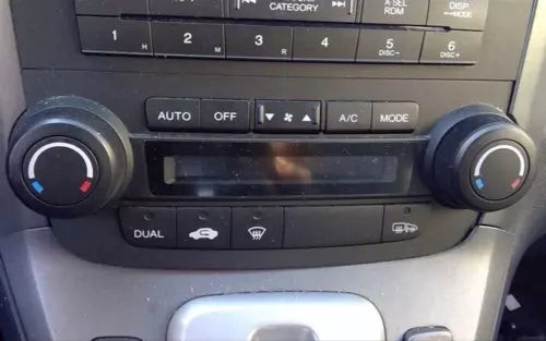 2008 2009 Honda CR-V Heater A/C Temperature Climate Control AT EX-L (leather) used OEM A/C climate control module