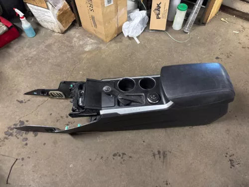 2011-2015 Ford Explorer Front Floor Center Console XLT w/Select Shift Black OEM used OEM center console