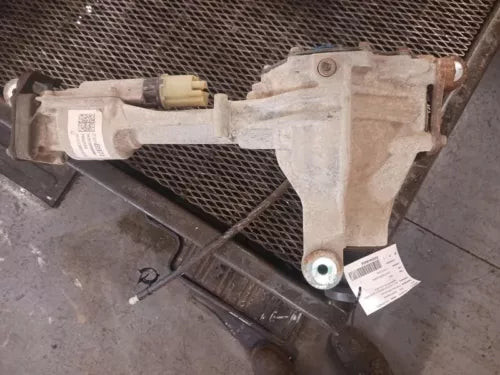 2015 Chevrolet Colorado GMC Canyon Front Axle Differential Carrier Assembly 3.42 OEM Used used OEM differential carrier