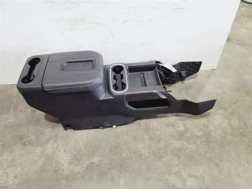2019-2022 Chevy Silverado Sierra 1500 Front Floor Center Console Assy Black OEM used OEM center console