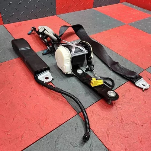 2007-2010 Chevrolet Silverado 1500 Front Right Passenger Seat Belt Retractor OEM used OEM seat belt assembly
