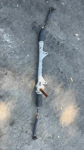 2014-2019 Nissan Sentra Manual 1.8L Steering Gear Power Rack And Pinion OEM used OEM rack and pinion assembly