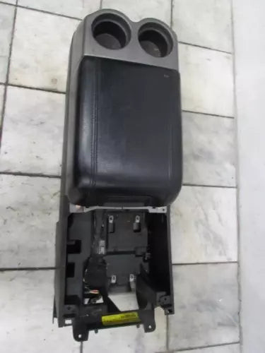 2004-2008 Ford F150 Front Floor Center Console w/ Lid Floor Shift Black OEM used OEM center console