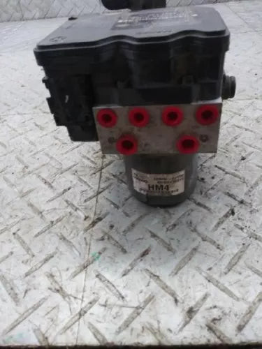 2009 Kia Borrego ABS Anti Lock Brake Pump Assy Electronic Stability Control OEM used OEM ABS pump and module