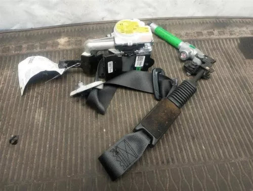 2018-2020 Kia Rio Front RH Passenger Seat Belt Retractor Black US market OEM used OEM seat belt assembly