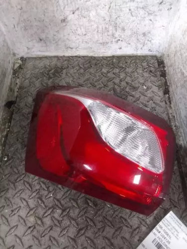 2018-2019 Chevy Equinox Left Driver Outer Tail Light Assembly W/o LED OEM used OEM tail light