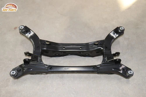 20-23 HYUNDAI SONATA FWD REAR SUBFRAME SUB FRAME CROSSMEMBER CROSS MEMBER OEM used OEM rear subframe and crossmember
