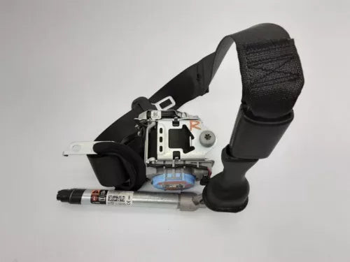 2016 2017 2018 2019 2020 Chevy Malibu Front RH Passenger Seat Belt Retractor Blk used OEM seat belt assembly