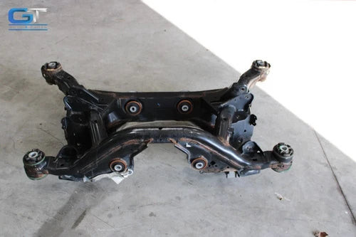 2018 - 2020 JAGUAR E-PACE REAR SUBFRAME SUB FRAME CROSSMEMBER CROSS MEMBER OEM used OEM rear subframe and crossmember
