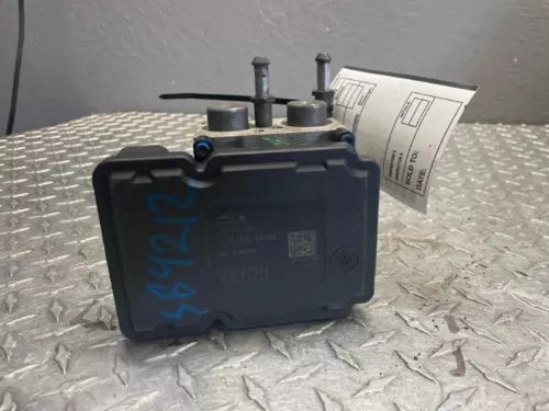 2008 Dodge Caravan Chrysler Town and Country Oem Anti-lock Brake Pump Assembly used OEM ABS pump and module