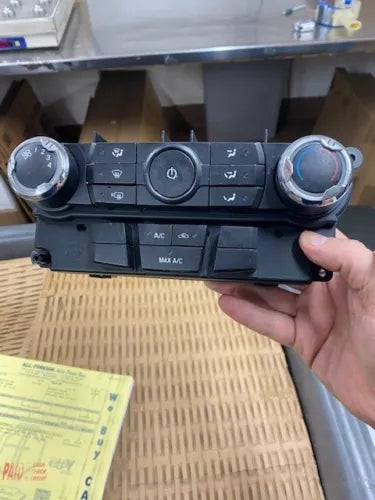 2010-2012 Ford Fusion Mercury Milan A/C Heater Temperature Climate Control Used used OEM A/C climate control module