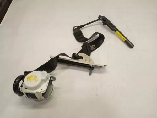 2018-2021 Ford Ecosport Front LH Driver Seat Belt Retractor Assembly Black Oem used OEM seat belt assembly