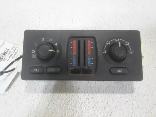 03-04 Chevy Silverado Avalanche 1500 Manual AC Heater Climate Temp Control CJ3 used OEM A/C climate control module