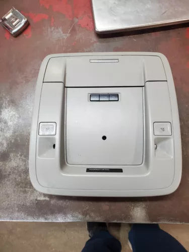 2014-2019 Chevy Silverado Sierra 1500 Overhead Roof Console w/o Sunroof Gray OEM used OEM center console