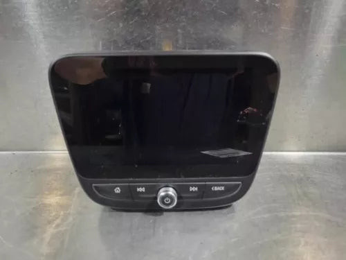 2018 Chevy Malibu Equinox Volt Information Display Screen & Control Panel OEM used OEM infotainment display
