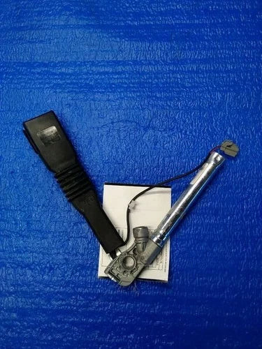 2011-2020 Dodge Journey Front RH Passenger Seat Belt Buckle Black OEM used OEM seat belt assembly