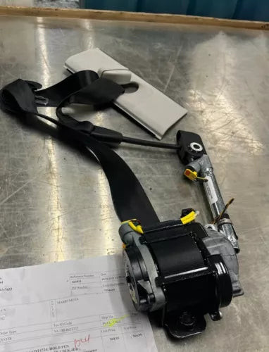 2012-2015 Volkswagen Passat Front Passenger Seat Belt Retractor Assembly Blk used OEM seat belt assembly