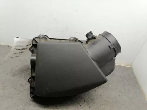 2016-2020 Chevy Malibu 1.5L Air Intake Box Cleaner Assembly US OEM used OEM air cleaner assembly