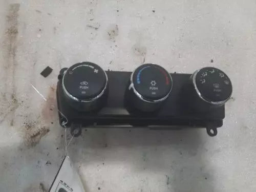 2008-2009 Dodge Nitro Manual AC Heater Climate Temperature Control OEM used OEM A/C climate control module