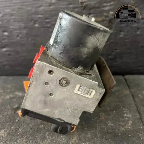 2007-2010 GMC Sierra 2500HD, 3500HD ABS Anti Lock Brake Pump Module Assembly OEM used OEM ABS pump and module