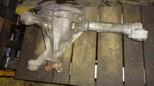 2004-2010 Ford Explorer Front Axle Differential Carrier 3.73 OEM used OEM differential carrier