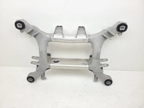 2017-2023 BMW 530I G30 2.0L XDRIVE REAR CROSSMEMBER SUBFRAME OEM used OEM rear subframe and crossmember