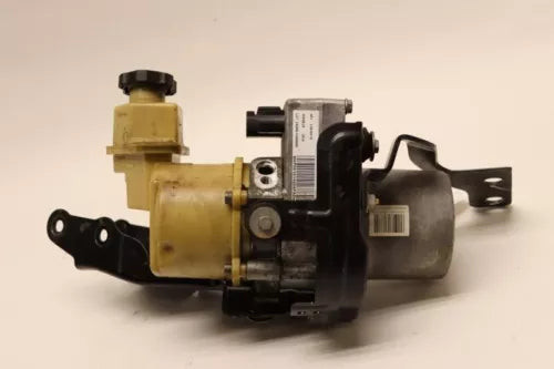 2011-2018 Chrysler 300,Dodge Charger Power Steering Pump OEM used OEM power steering pump