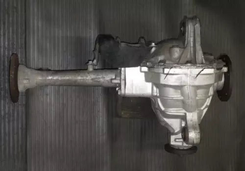 1997-2004 Ford F150 Front Axle Differential Carrier 3.55 Ratio OEM used OEM differential carrier