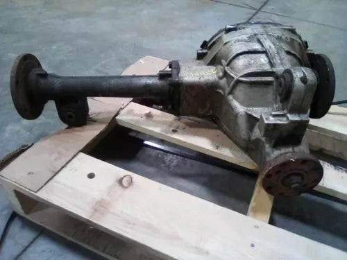 1997-2003 Ford Expedition ,F-150 Front Axle Differential Carrier 3.55 Ratio OEM used OEM differential carrier