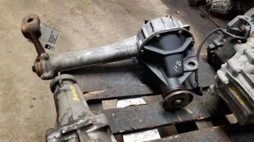 1995-2002 Kia Sportage Front Axle Differential Carrier Assembly DOHC OEM Used used OEM differential carrier