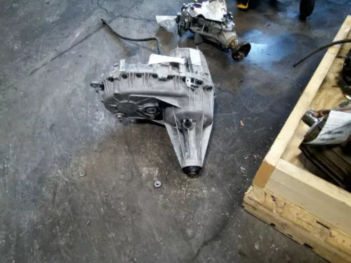 2003-2006 Cadillac Escalade GMC Yukon Transfer Case Assembly AWD Opt NR3 OEM used OEM transfer case