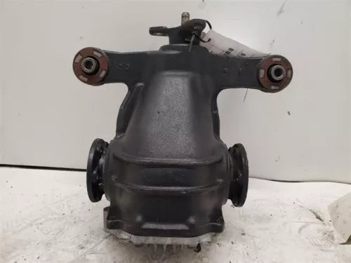 1998 - 2005 Lexus GS300 Rear Axle Differential Carrier Assembly (3.92 Ratio) OEM Used used OEM differential carrier