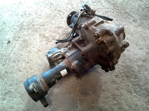 2001-2007 Toyota Sequoia Front Axle Differential Carrier 4.10 Ratio OEM used OEM differential carrier