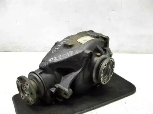 2007-2010 BMW X3 Rear Axle Differential Carrier 3.0L Ratio Si 4.44 Automatic OEM used OEM differential carrier
