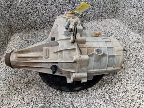 2003-2007 GMC Sierra,Chevy Silverado Transfer Case Assembly Electric Shift OEM used OEM transfer case