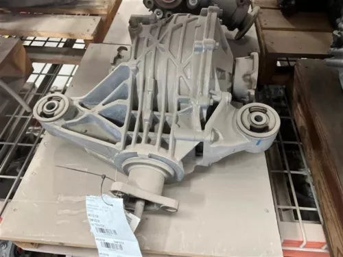 2008-2014 Cadillac CTS Rear Differential Carrier Assembly 3.23 Ratio OEM Used used OEM rear differential carrier