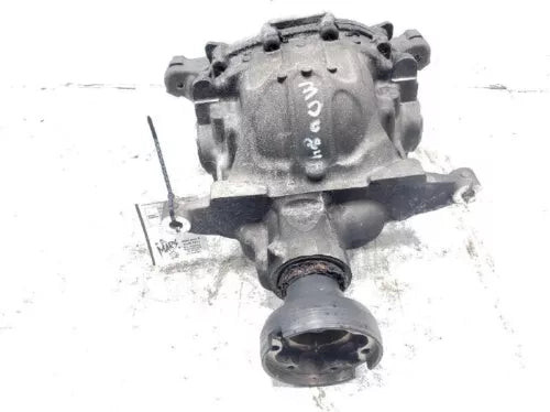 2015-2018 Ford Mustang GT Rear Axle Differential Carrier Assembly 3.55 Ratio Used OEM differential carrier used OEM differential carrier