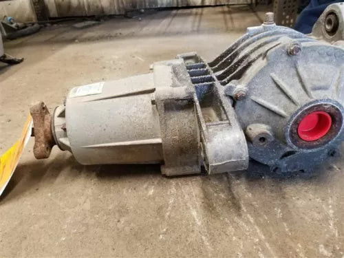 2009-2017 Dodge Journey Rear Axle Differential Carrier AWD AT OEM used OEM differential carrier