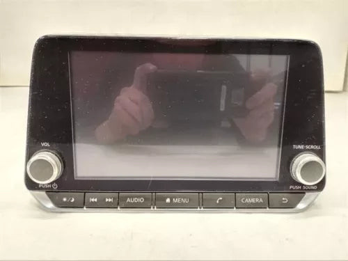 2019-2022 Nissan Altima Radio CD Player Receiver W/o Navigation AM FM OEM used OEM radio receiver