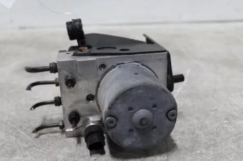 1999-2000 BMW 528i ABS Pump Anti Lock Brake Assembly w/ DSC on Console OEM used OEM ABS pump and module