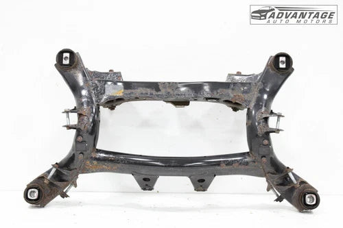 2013-2016 BMW 328I XDRIVE F30 REAR SUSPENSION SUBFRAME CROSSMEMBER CRADLE OEM used OEM rear subframe and crossmember