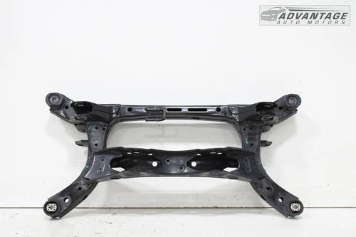 2021-2024 KIA K5 FWD REAR SUSPENSION SUBFRAME CROSSMEMBER CRADLE OEM used OEM rear subframe and crossmember