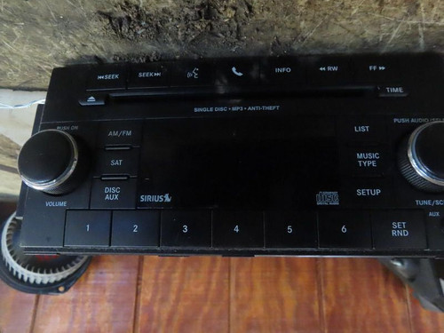 2013-2017 Jeep Compass Radio Audio Equipment Classic Style Receiver OEM used OEM radio receiver