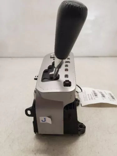 2003-2005 Toyota 4 Runner Transmission Floor Shifter Assembly OEM used OEM transmission shifter